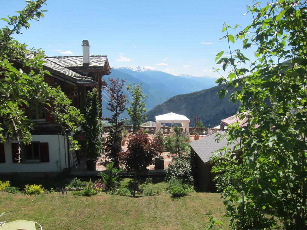 La Demeure Des Elfes Bed & Breakfast Albinen Eksteriør bilde