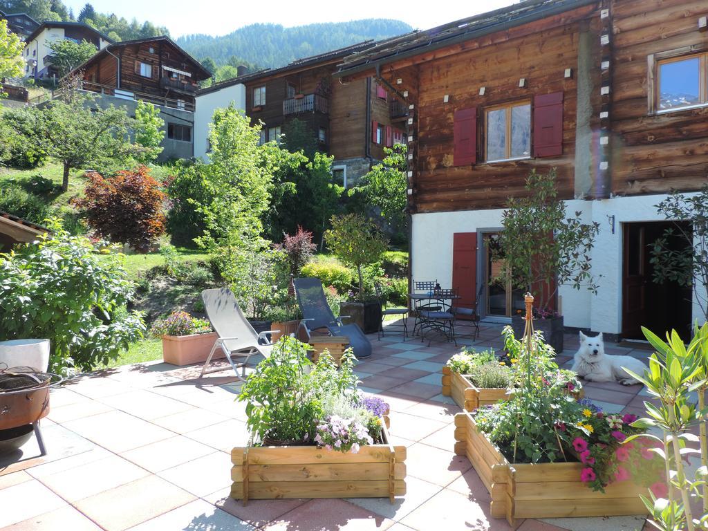 La Demeure Des Elfes Bed & Breakfast Albinen Eksteriør bilde